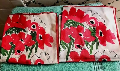 VINTAGE PAIR VERA NEUMANN CLOTH NAPKINS RED GREEN POPPIES 1960s VERA LADYBUG🐞!  • $9.99