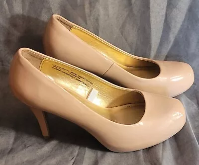 Mossimo Women's Shoes Heels Size 7.5  Pink Patent Leather • $15