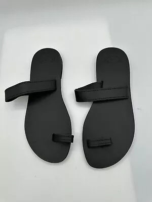 Made In Greek  Black Leather Toe-Loop Sandals Women Sz 39/ 9 • $39.99