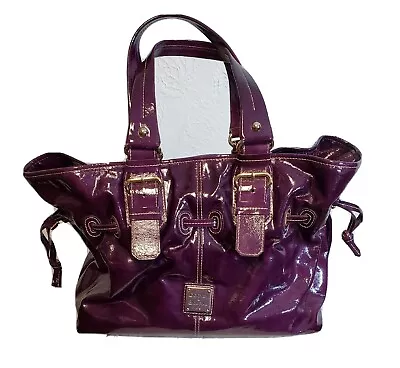 Dooney Bourke Handbags • £53.08