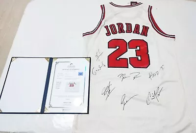 1998 NBA Champs Chicago Bulls Autographed Michael Jordan Jersey With COA • $200