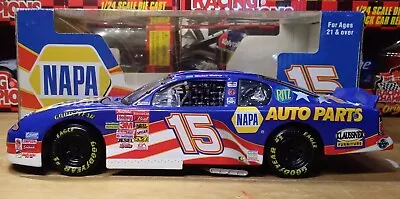 2001 #15 Michael Waltrip Napa Stars & Stripes 1/24 Nascar Diecast Monte Carlo • $28.95