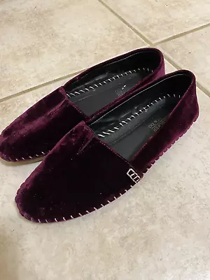 Adam Tucker By Me Too Burgundy Velvet Size 10 • $30