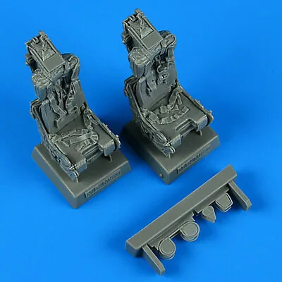 QuickBoost 1/32 McDonnell Douglas F-4 Phantom II Ejection Seats W/Safety Belts • $20.95