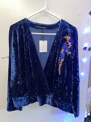$30 • Buy NWT ZARA WOMAN Top Women's Size M Blue Velvet Wrap Sequin Beaded Bird