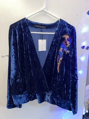 $30 • Buy NWT ZARA WOMAN Top Women's Size M Blue Velvet Wrap Sequin Beaded Bird