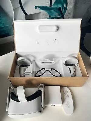 Meta Oculus Quest 2 128GB VR Headset Boxed • £53