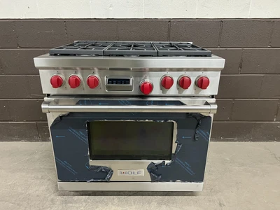 $6999.99 • Buy Wolf DF366 - 36  Dual Fuel Range 6 Burners Professional Red Konbs Stainless