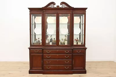 Georgian Design Vintage Breakfront Display Cabinet Stanley #48833 • $1975