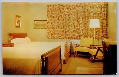 Postcard McRae Georgia Park Motel Interior Bedroom Furniture Chrome UNP • $7.99