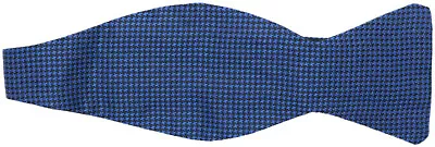 Dion Men's Silk Reversible Houndstooth And Grosgrain Hook Bow Tie • $56.99