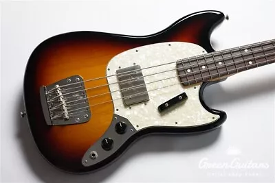 Fender Pawn Shop Mustang Bass - 3-Color Sunburst • $897