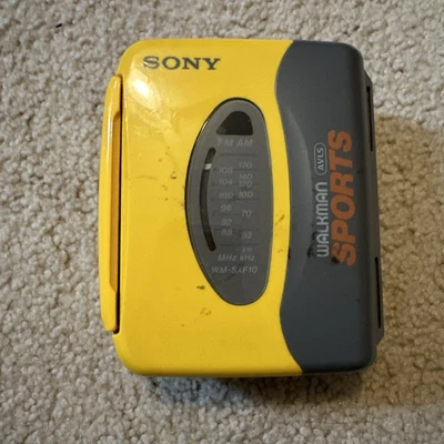 $39.99 • Buy Sony Sports Walkman WM-SXF10 Radio AM/FM Cassette Player Used