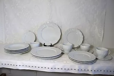 COVENTRY PTS VINEYARD CHINA EMBOSSED GRAPES 20 Pieces 5 Pc Pl Set Service For 4 • $129.99