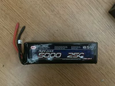 Venom LiPo 5000mAh 5S 18.5V 25C Flight Pack Lithium Polymer Battery - New • $79