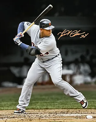 Miguel Cabrera Signed Detroit Tigers Spotlight 16x20 Photo JSA ITP • $219.99