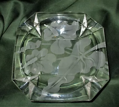 Hawaii VINTAGE ETCHED GLASS ASHTRAY Heavy Oda 8  X 8  X 1 1/2   Floral • $42.30