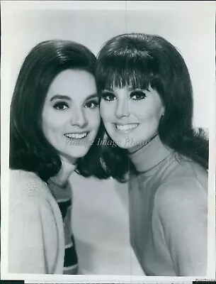 1969 Terre Thomas Marlo Thomas Actress My Sister'S Keeper Episode Wirephoto 7X9 • $9.99