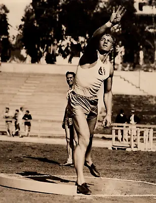 AMERICAN SPORTS HANDSOME YOUNG HERMAN BRIX SHOT PUT RECORD 1931 GOOD Photo Y 416 • $19.99