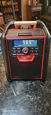 Milwaukee Electric Tool 2792-20 M18 Job Radio/Charger. Very Clean • $99