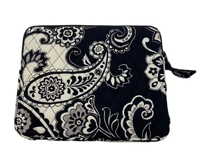 Black And White Vera Bradley - Zippered IPad Padded Case Sleeve - Good Condition • $9.99