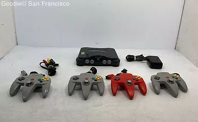 Nintendo 64 NUS-001 USA Video Game Home Console With 4 Controllers • $29.99