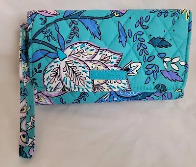 NWT New Vera Bradley RFID Smartphone Wristlet Peacock Garden • $23.99