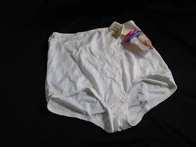 NWT Shiny White Nylon Light Control Vtg Women's BODY By BALI Briefs Panties 4XL • $18.88