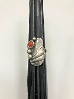Vintage Coral And Sterling Silver Native American Indian Pawn Ring Size 6.75 925 • $39.99