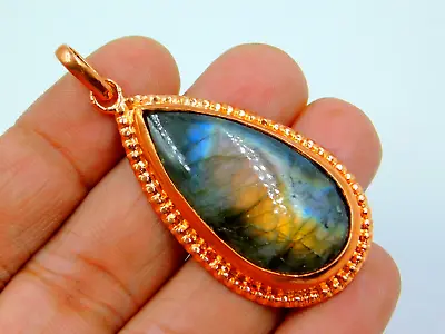 Beautiful Artisan Handcrafted Copper Textured Pendant With Natural Labradorite • $10.91