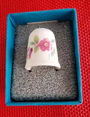 Coalport Floral Design Thimble Fine Bone China Boxed VGC • £3