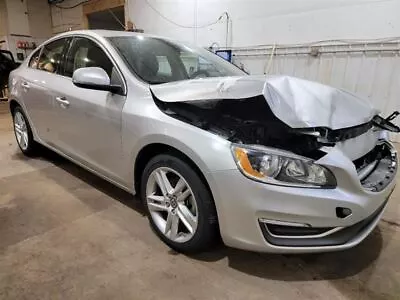 Used Front Center Interior Rear View Mirror Fits: 2015  Volvo S60 Automatic • $89