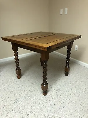 Antique Expanding Pub Kitchen Table Barley  • $1600