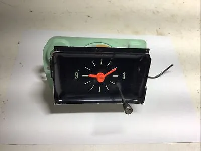 $20 • Buy Vintage Classic 1963 Car Dash Clock