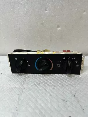 2003 Ford Mustang Climate Control Heat Unit Oem (a 211) • $57.99