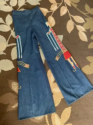 70s Vintage Denim Applique Jeans High-waisted Flare - La Jolla Casuals • $120