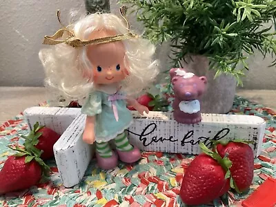 Vintage Strawberry Shortcake Angel Cake Doll & Pet Souffle Skunk (Attached Halo) • $32.99