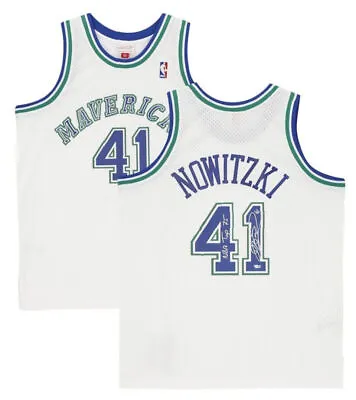 Dirk Nowitzki Autographed  NBA Top 75  Mavericks 1998 White Nike Jersey Fanatics • $674.10