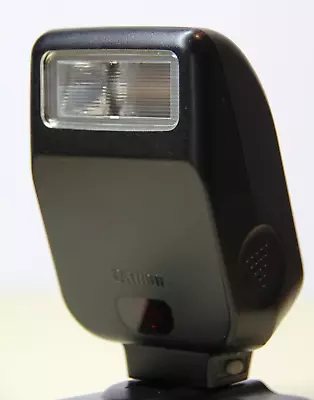 Canon Flash Gun Speedlite 200E Flash Light For Canon EOS Film Cameras • £8.99