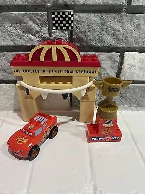 Disney Pixar Cars MEGA BLOKS 7767 LIGHTNING MCQUEEN PISTON CUP *Complete* • $19.98