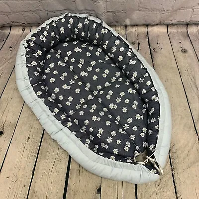 Ex Display Padded Cocoon Grey & White Daisies New • £18.99