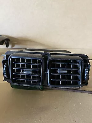 Centre Dash Air Vent Duct Heating / A/C Cooling WK WL Statesman Caprice #4 Aces • $25