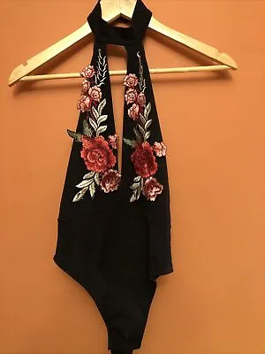 £5 • Buy Ladies Black Halter Neck Floral Bodysuit From Missguided, Size 6