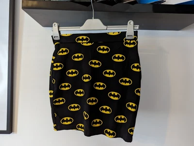 £5 • Buy H&M Batman Mini Skirt