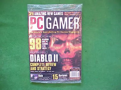 PC GAMER Magazine Vol 7 No 8 August 2000 W/Disc Motorcross Madness Sealed/Diablo • $22.22