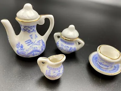 Dollhouse Miniature Tea Set Blue And White Pagoda Dragon Bridge Hand Painted • $4.99