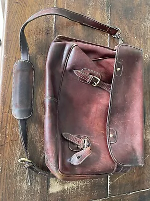 Vintage Men’s Leather Satchel / Briefcase / Laptop Bag • £10.58