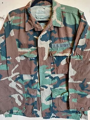 Vintage Woodland Camo US Army Jacket Combat Coat Military Field Medium Regular • $14.99