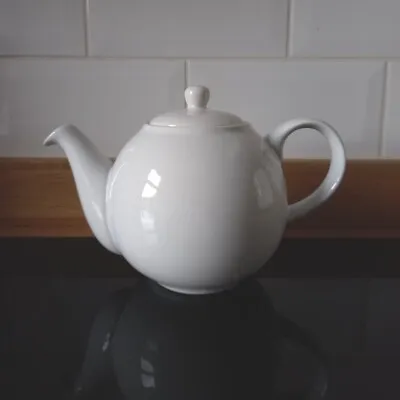London Pottery Teapot Large Globe 4 Cup White • £12.50