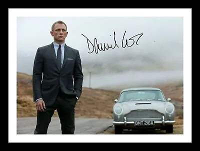 Daniel Craig - James Bond Autograph Signed & Framed Photo • £19.99